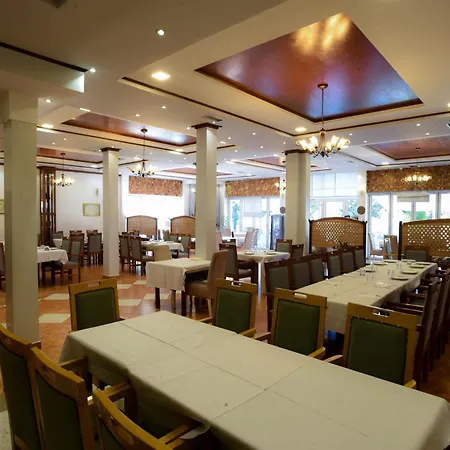 Otel Restorant Halal Il Tramonto. 3*