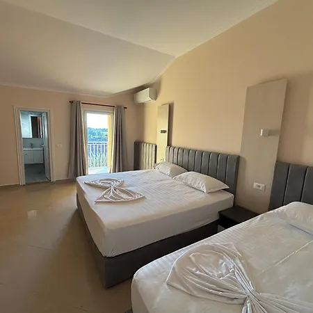 Restorant Halal Il Tramonto. Hotel Vorë