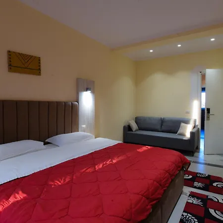 Restorant Halal Il Tramonto. 酒店 4*