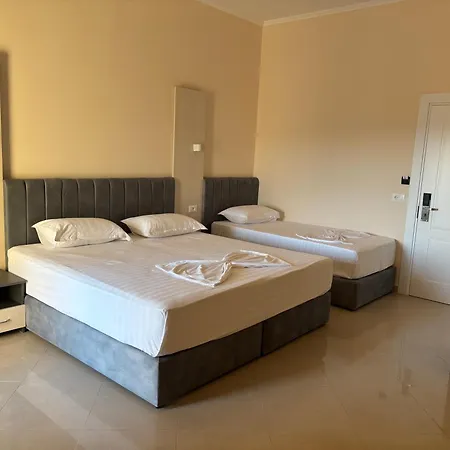 酒店 Restorant Halal Il Tramonto. Vorë