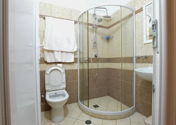 Restorant Halal Il Tramonto. 4* Vorë